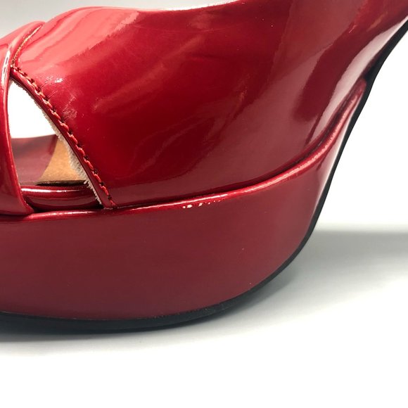 G by Guess Missie Red Leather Heels Size 7M - Picture 8 of 15